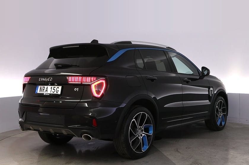 Bild 5 av Lynk & Co 01 PHEV Navi Pano AdapFarth Infinity BLIS