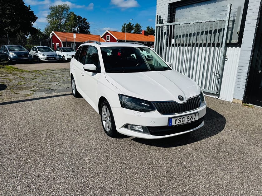 Bild 1 av Škoda Fabia Kombi Skoda 1.0 TSI 95HK COMBI STYLE / EN BRUKARE