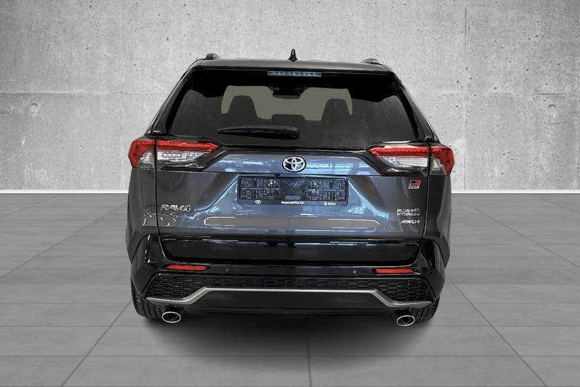Bilde 4 av Toyota RAV4 Plug-in Hybrid GR SPORT Panorama & JBL