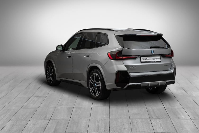 Bilde 3 av BMW iX1 xDrive30