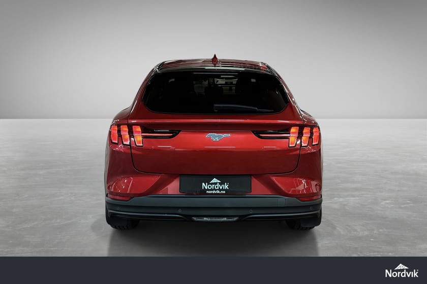 Bilde 5 av Ford Mustang Mach-E Long Range 300 hk/Long Range/Velholdt/Norsk solgt/Nye dekk