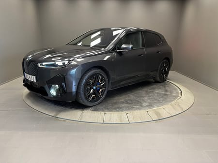 BMW iX M60