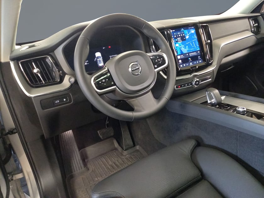 Bild 5 av Volvo XC60 T6 AWD Plus Dark Nordic Edition//360-kamera//Drag//