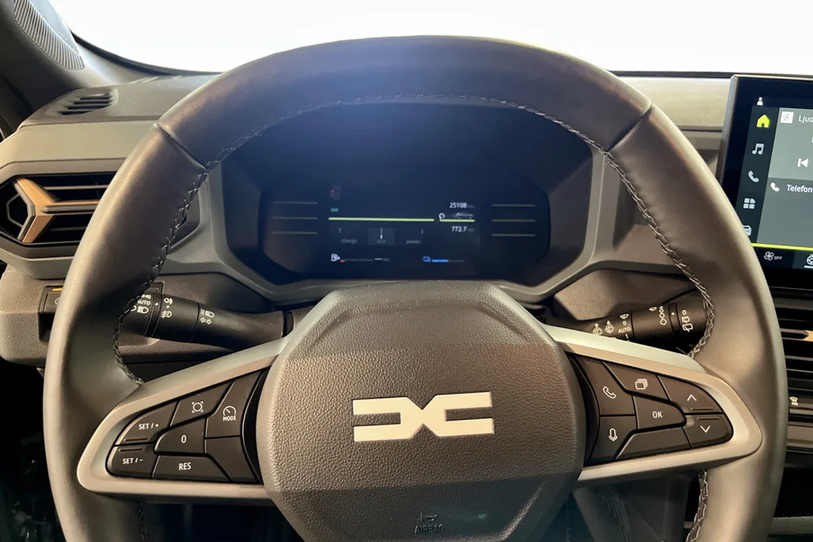 Dacia Duster HYBRID 140