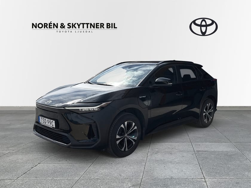 Bild 1 av Toyota bZ4X 2WD Style /Drag