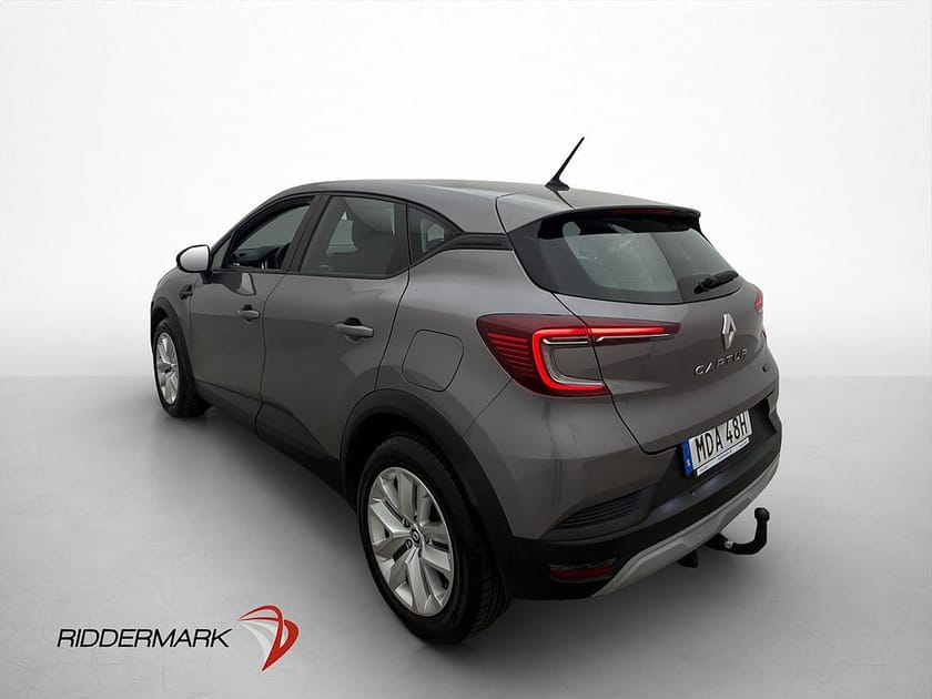 Bild 4 av Renault Captur E-TECH Plugin-Hybrid 160 Plug-in 160hk Dragkrok Navi Sensorer