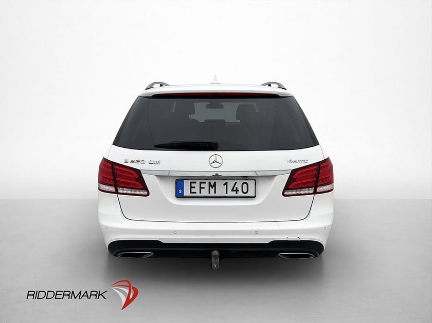 Bild 5 av Mercedes-Benz E 220 T BlueTEC 4MATIC 170hk 4M AMG Sport Dragkrok Kamera