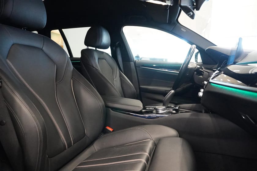 Bild 4 av BMW 520d xDrive Touring Sportline Drag HiFi Rattvärme Navi