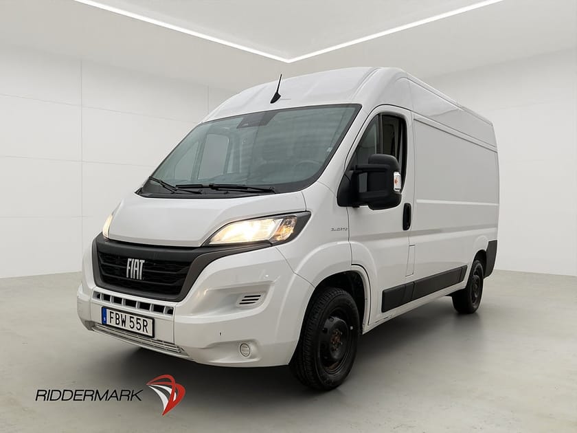 Bild 3 av Fiat Ducato Skåpbil L2H2 2.2 Kamera 3-Sits Farthållare CARPLAY Moms