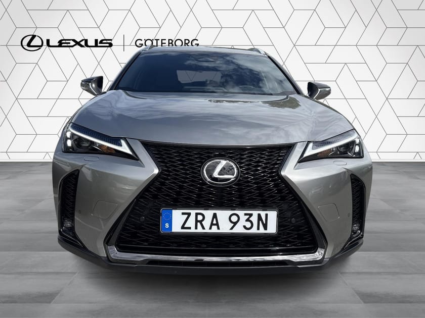 Bild 3 av Lexus UX 300h F SPORT DESIGN FWD