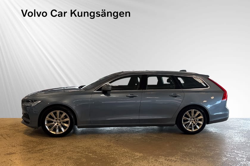Bild 3 av Volvo V90 D4 Momentum Intro DRAG/PANO/CARPLAY