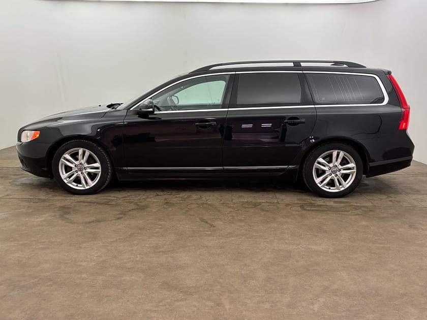 Bild 3 av Volvo V70 D4 Aut Momentum Dynamic Edition Dragkrok Skinn