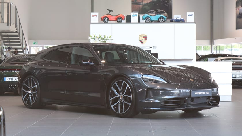 Bild 1 av Porsche Taycan Sport Turismo 