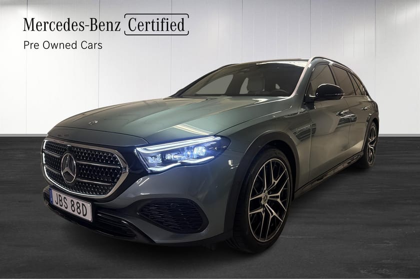 Bild 1 av Mercedes-Benz E 300 de 4MATIC All-Terrain Drag/Pano/Burmester/Nightpackage