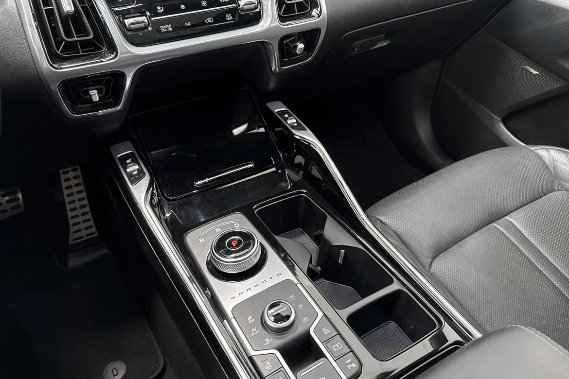 picture of a car