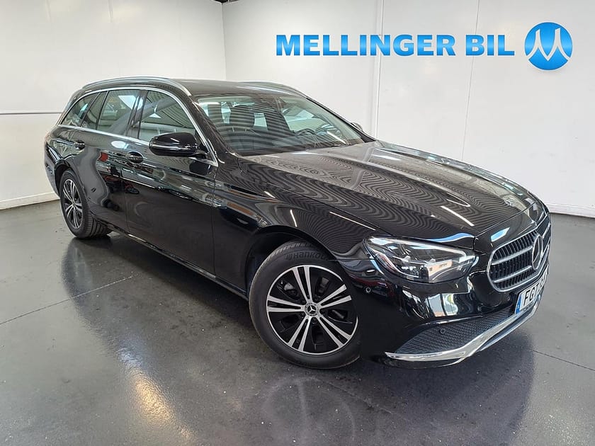Bild 1 av Mercedes-Benz E 220 T d 4MATIC 9G-Tronic Avantgarde Navi (4980 mil)