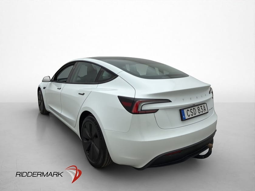 Bild 5 av Tesla Model 3 Long Range AWD Pano Drag AP Svensksåld MOMS