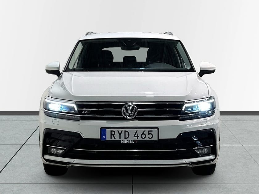 Bild 2 av Volkswagen Tiguan Allspace 7-sätes 7-sits R-line Dvärm Cockpit Massage Drag SoV