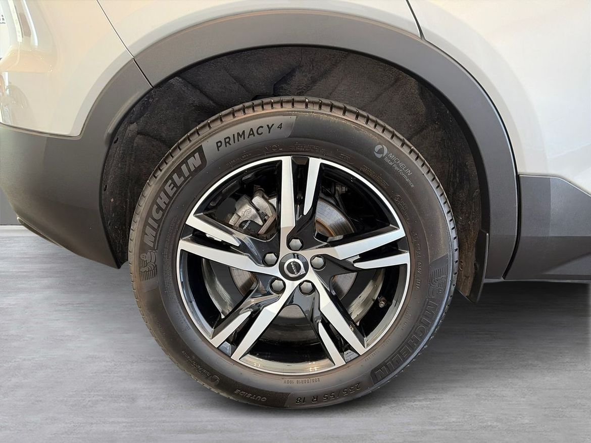 Volvo XC40 2025 - miniatyr 7