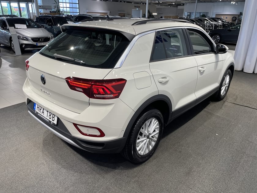 Bild 5 av Volkswagen T-Roc 1.0 TSI 110hk Assistanspaket / Carplay