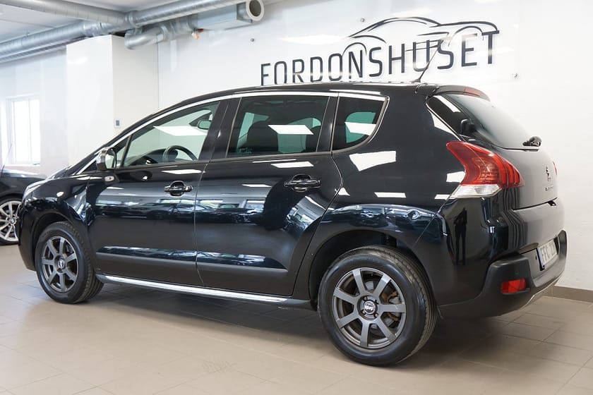 Bild 2 av Peugeot 3008 1.6 e-HDi EGS ALLURE | AUTOMAT | PANORAMAGLASTAK
