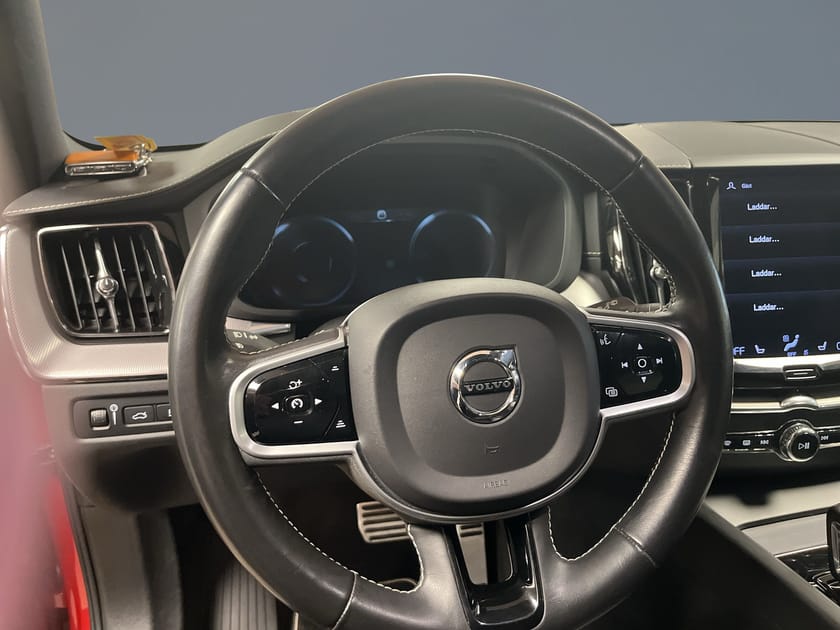 Bild 5 av Volvo XC60 Recharge T6 AWD R-Design//360-kamera//Head-Up//