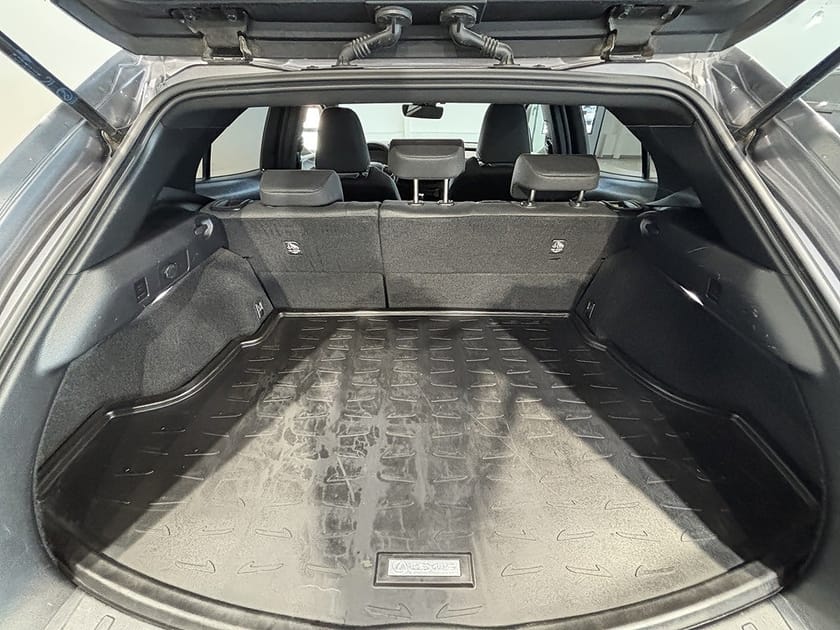 Bild 5 av Lexus UX 250h E-Four