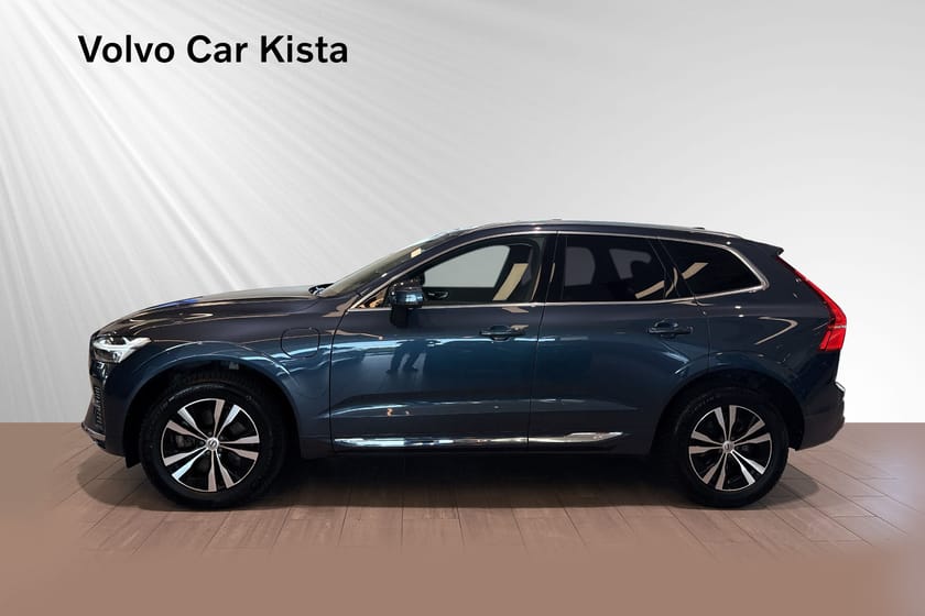 Bild 3 av Volvo XC60 Recharge T6 Core Bright Läder Panorama B-Kamera