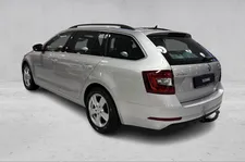 Thumnail bilde 2 av Škoda Octavia Stasjonsvogn