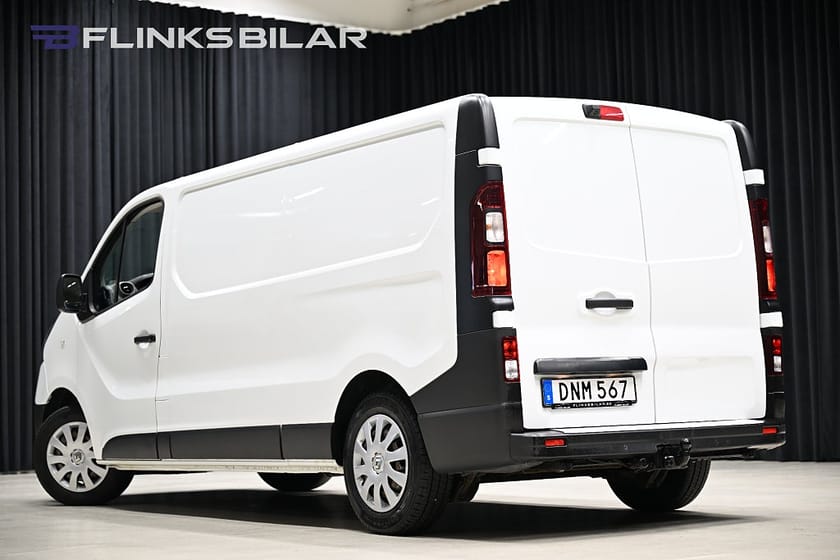 Bild 4 av Renault Trafic Skåpbil 120HK L2 Inredd|Drag|Värmare|Backkamera|EnÄgare|Leasbar