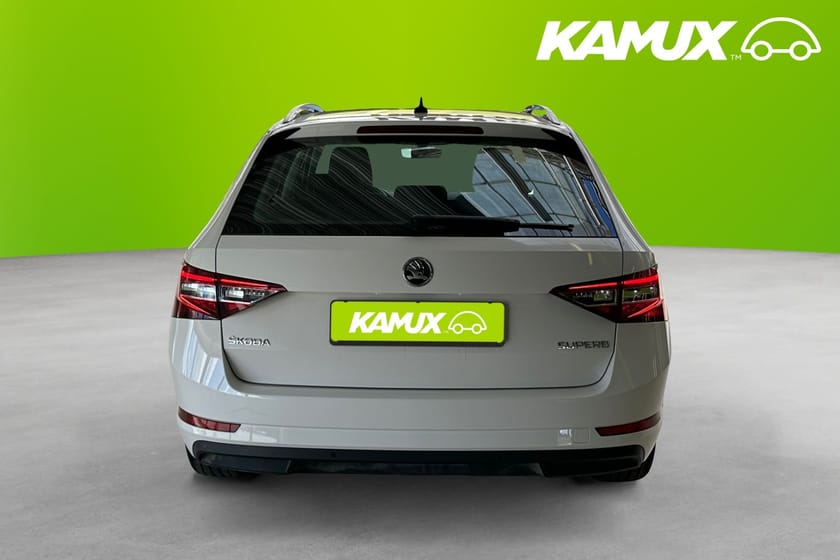 Bild 5 av Škoda Superb Kombi 2.0 TDI Ambition  Värmare Carplay P-sensorer