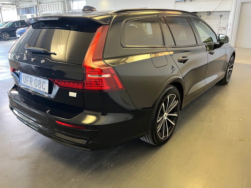 Bild 5 av Volvo V60 Recharge T6 Plus Dark