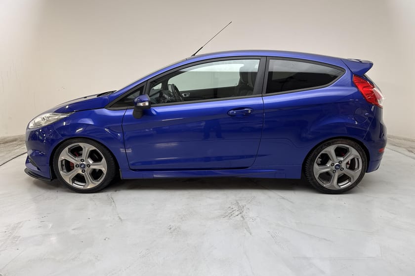 Bild 2 av Ford Fiesta ST 1.6 3dr (182hk) Designpaket 1