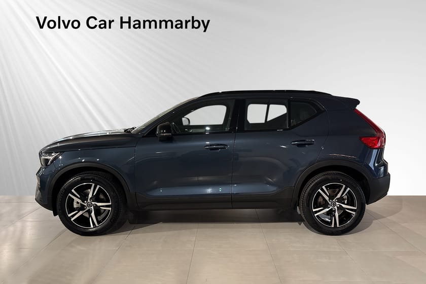 Bild 3 av Volvo XC40 B4 FWD Bensin Plus Dark