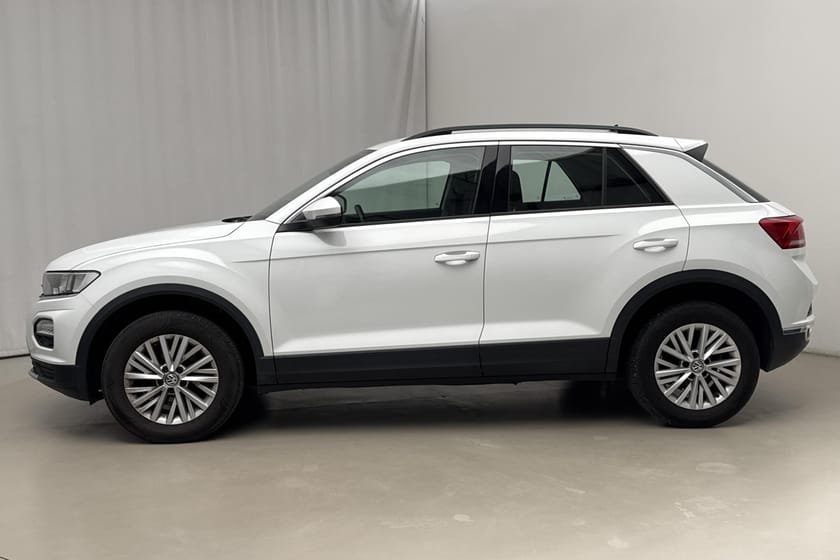 Bild 2 av Volkswagen T-Roc 1.0 TSI (115hk) Drag Adaptiv Farthållare