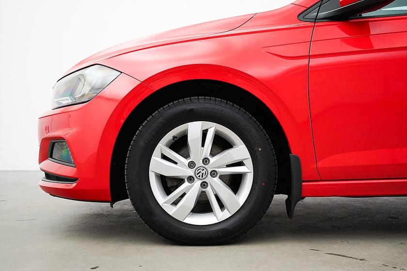 Bild 2 av Volkswagen Polo 1.0 TSI DSG / 90hk / Kamera / Drag