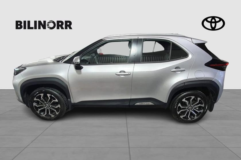 Bild 2 av Toyota Yaris Cross Hybrid AWD-i