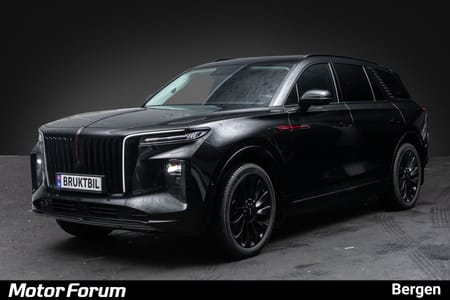 Hongqi E-HS9 Exclusive