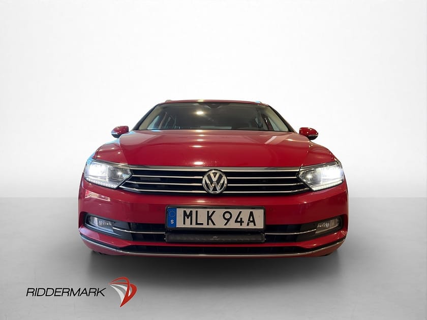 Bild 3 av Volkswagen Passat Sportscombi 2.0 TDI 190hk 4M Cockpit M-värmare Skinn