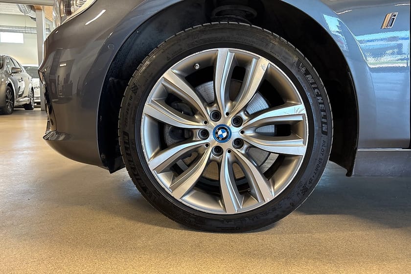 Bild 5 av BMW 225xe Active Tourer Sportline / Head-Up / Keyless / Navi