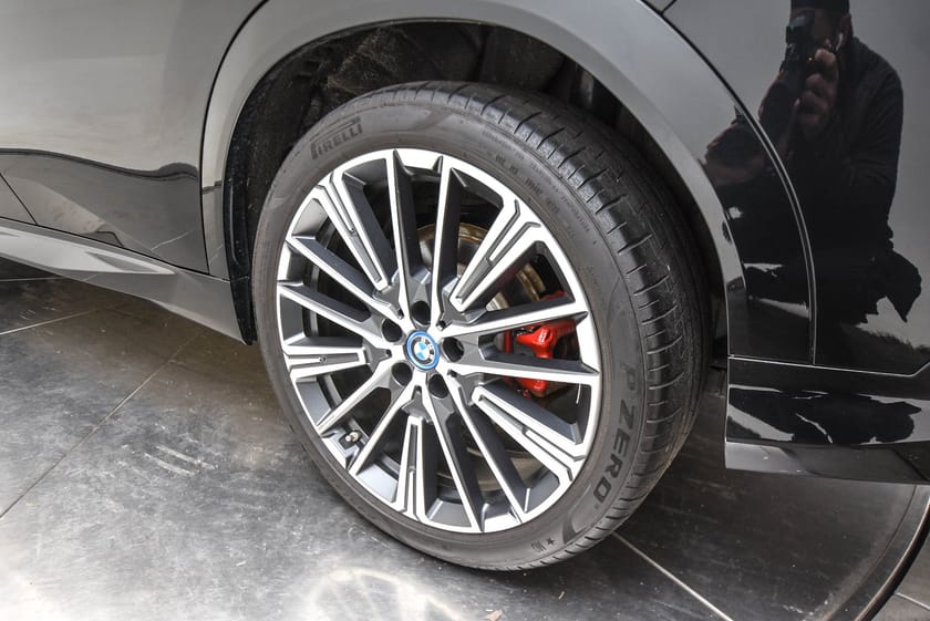 Bilde 2 av BMW iX2 xDrive30 Supercharged Premium E.(K)