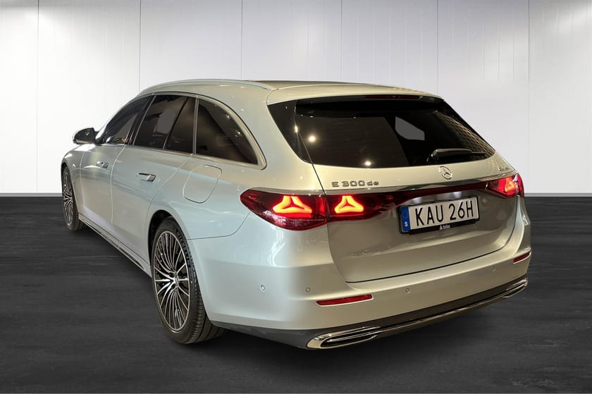 Bild 3 av Mercedes-Benz E 300 de 4MATIC T EXCLUSIVE /SoV/Moms