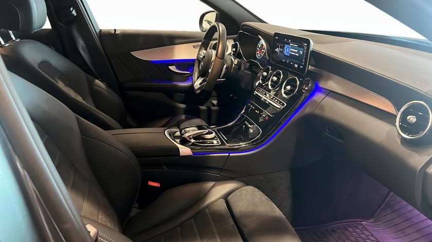 Bild 3 av Mercedes-Benz C 300 T e E AMG / NIGHT/ PREMIUM