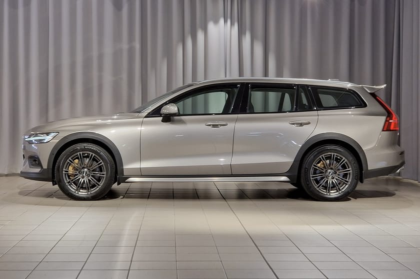Bild 2 av Volvo V60 Cross Country | Drag | 360 kamera | Head-up | H/K | Navi