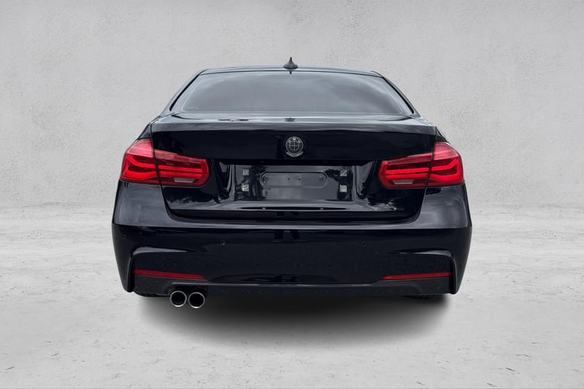 Bilde 4 av BMW 330e Sedan M-SPORT | AUT | H&K | SOLTAK | NAVI-PRO |