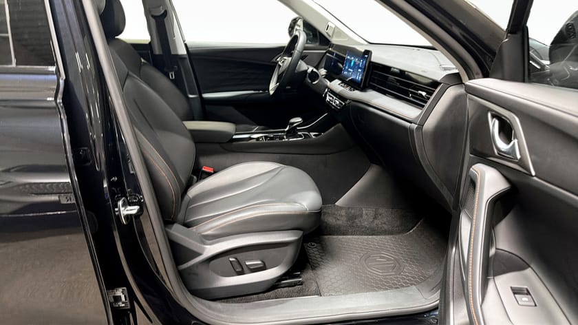 Bild 3 av MG HS PHEV Luxury Plug-In Hybrid 10 Mil El räckvidd 0% RÄNTA