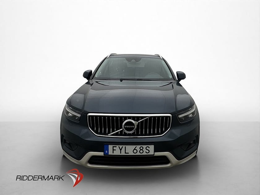 Bild 2 av Volvo XC40 T3 Inscription Offroad VOC Värmare Skinn Sensorer