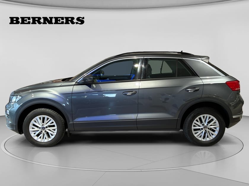 Bild 2 av Volkswagen T-Roc 150hk  DSG/Bensinvärmare
