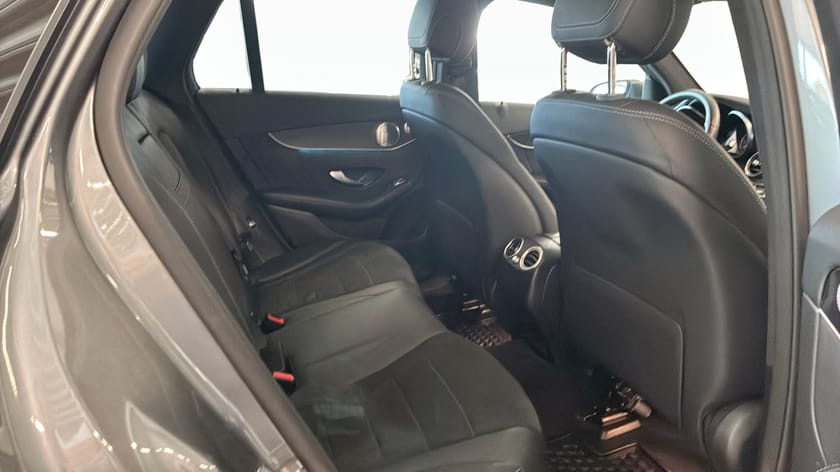 Bild 5 av Mercedes-Benz GLC 250 4MATIC 4M AMG PANORAMA, BURMESTER RÄNTEKAMPANJ 3,95%