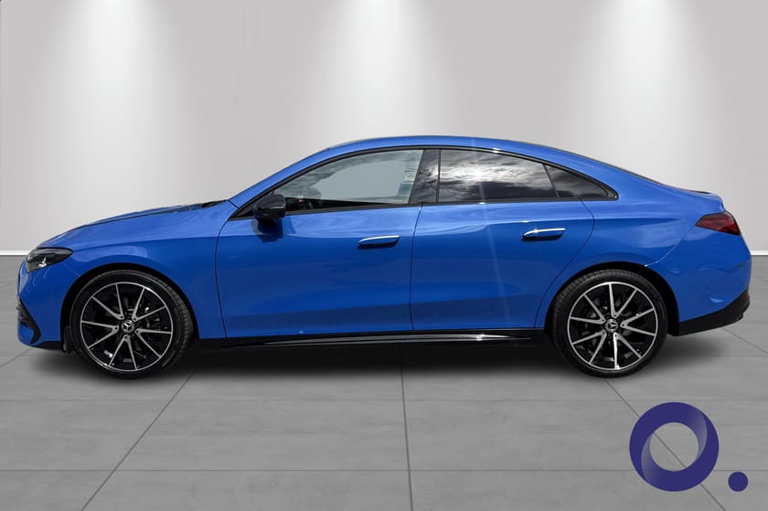 Bilde 2 av Mercedes-Benz CLA 350 4MATIC 4Matic|AMG|Cruise|Pano|Nattpakke|Demo